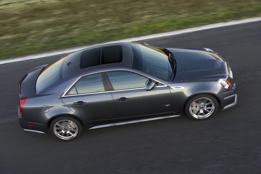 Cadillac CTS-V Coupe 2010 года  (фото 42 из 315)